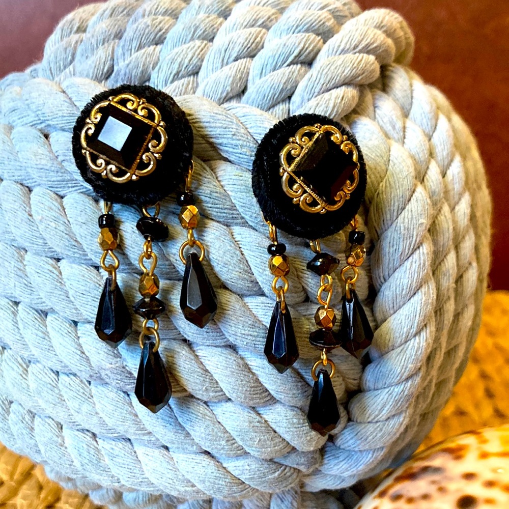 Vintage velvet and bead post earrings